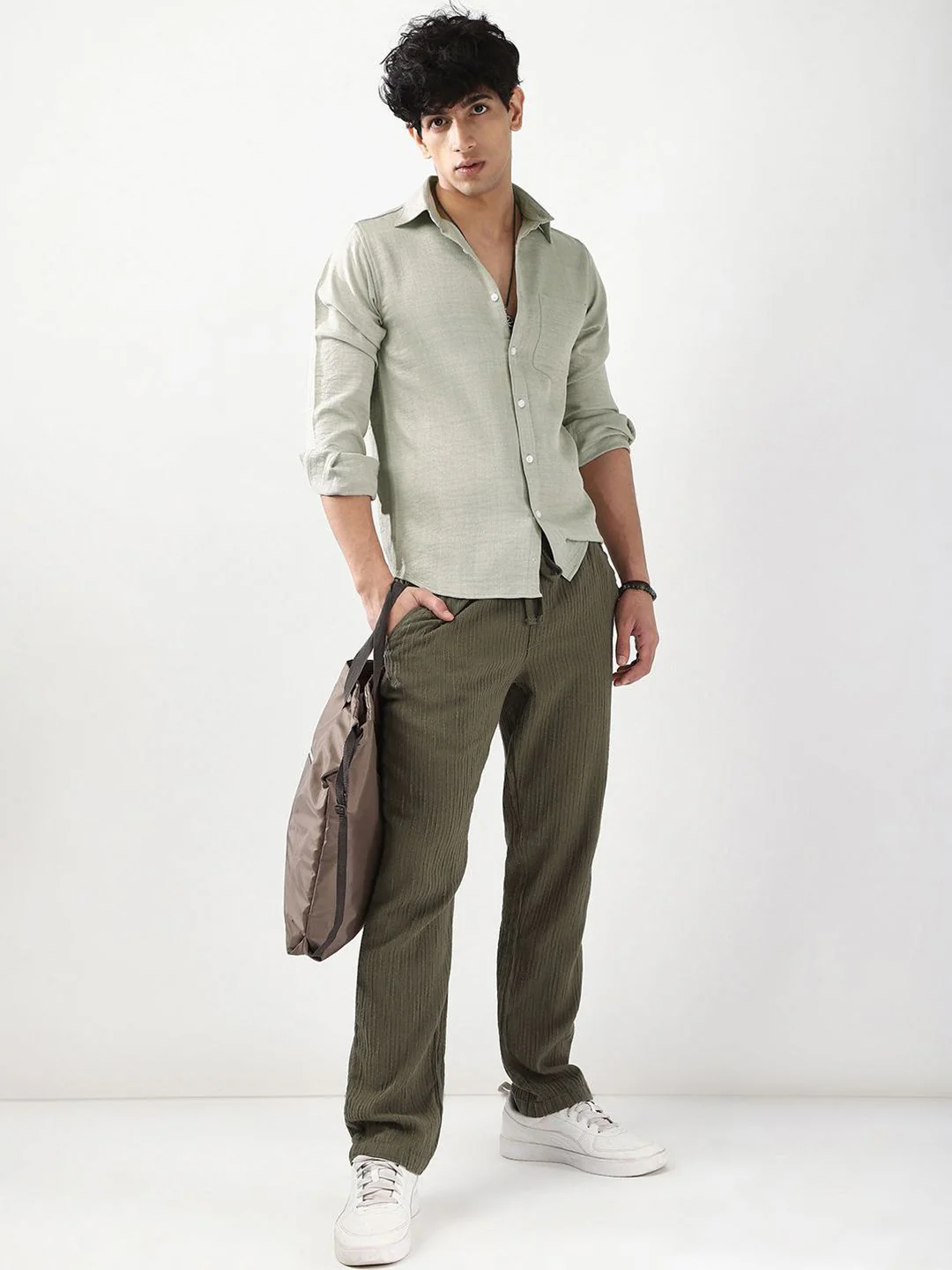 Urbano Fashion Men Beige Solid Linen Full Sleeve Relaxed Fit Casual Shirt - Image 4