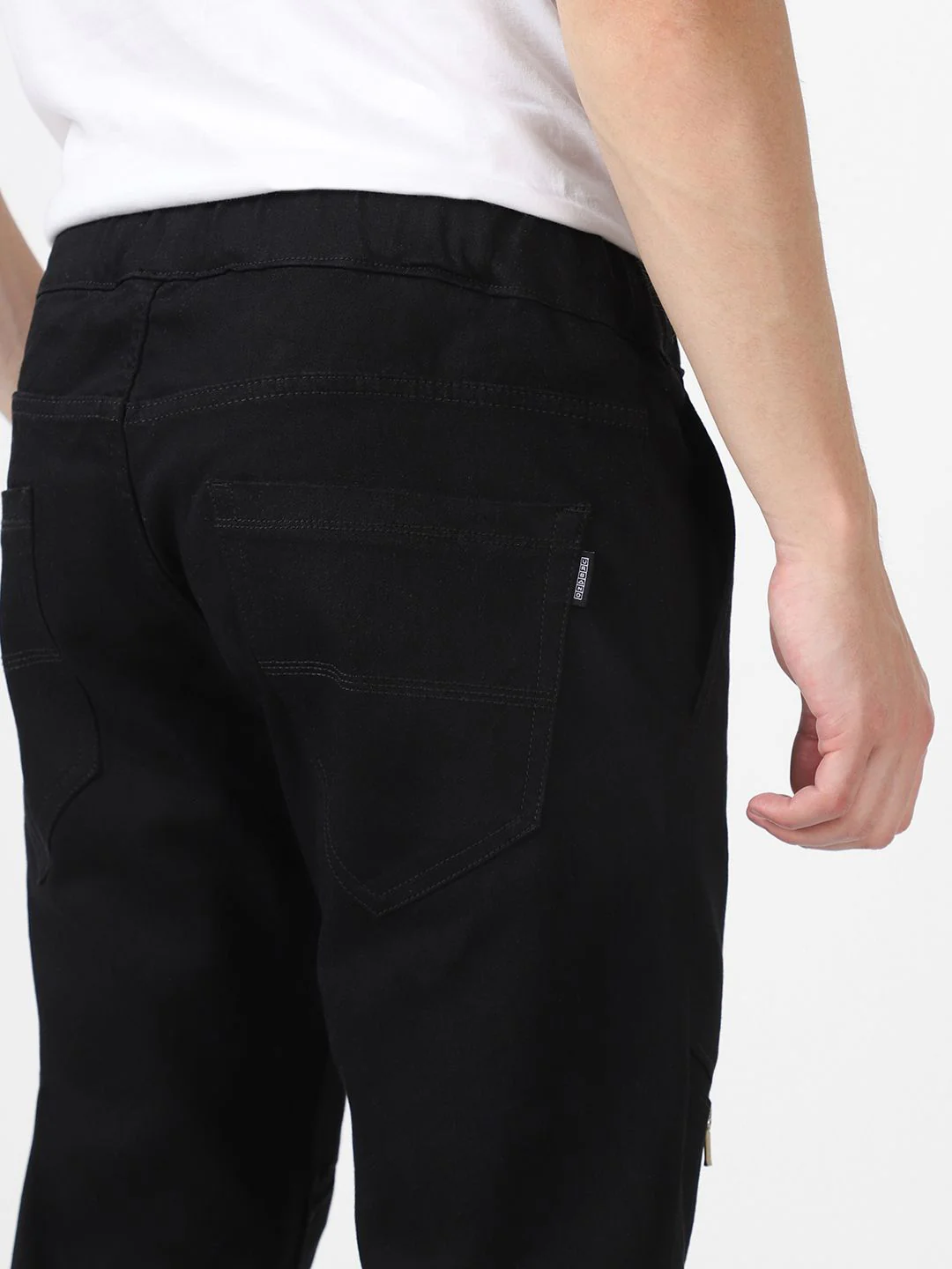Urbano Fashion Men Black Mid-Rise Stretchable Jogger Jeans - Image 4