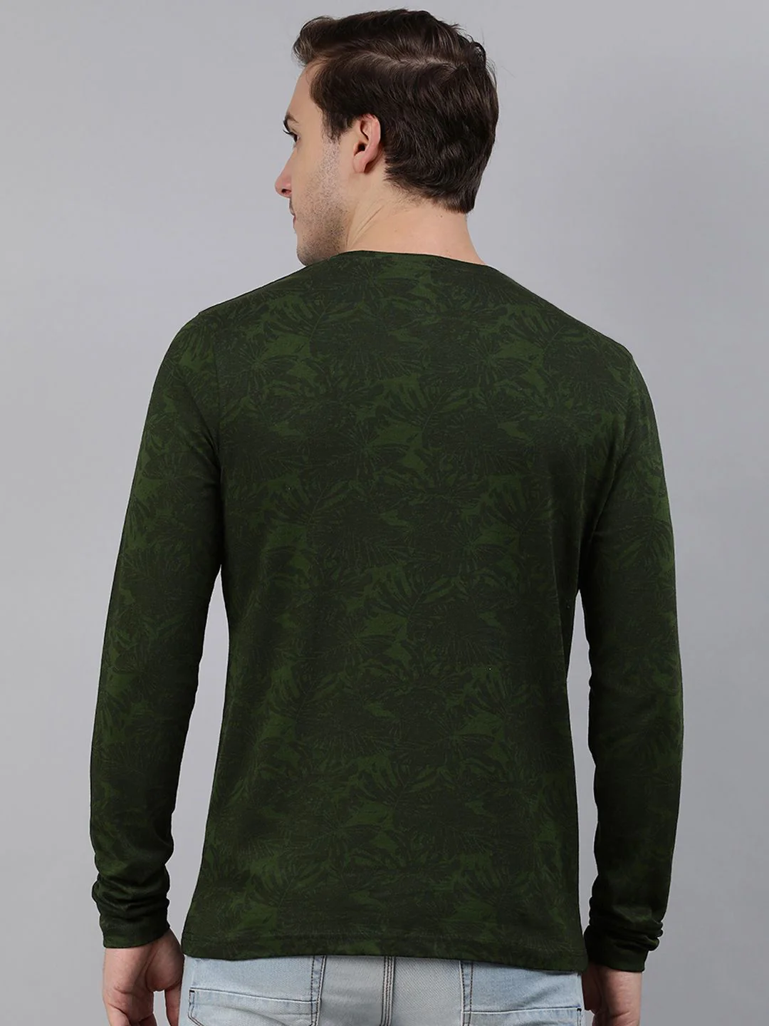 Urbano Fashion Men Olive Green Printed Tropical Slim Fit T-shirt - Image 4