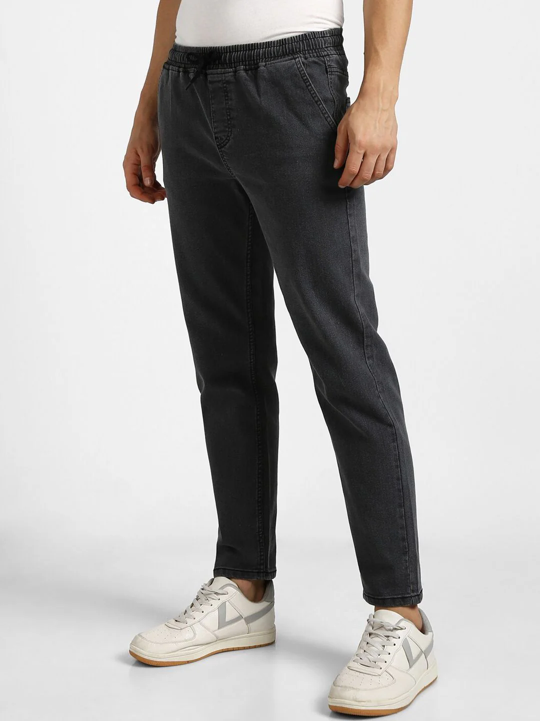 Urbano Fashion Men Regular Fit Washed Stretchable Jeans - Image 2