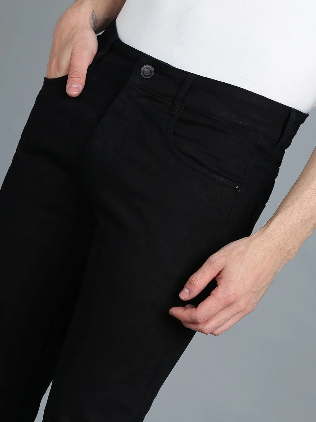 Urbano Fashion Men Mid-Rise Regular Fit Stretchable Jeans - Image 4