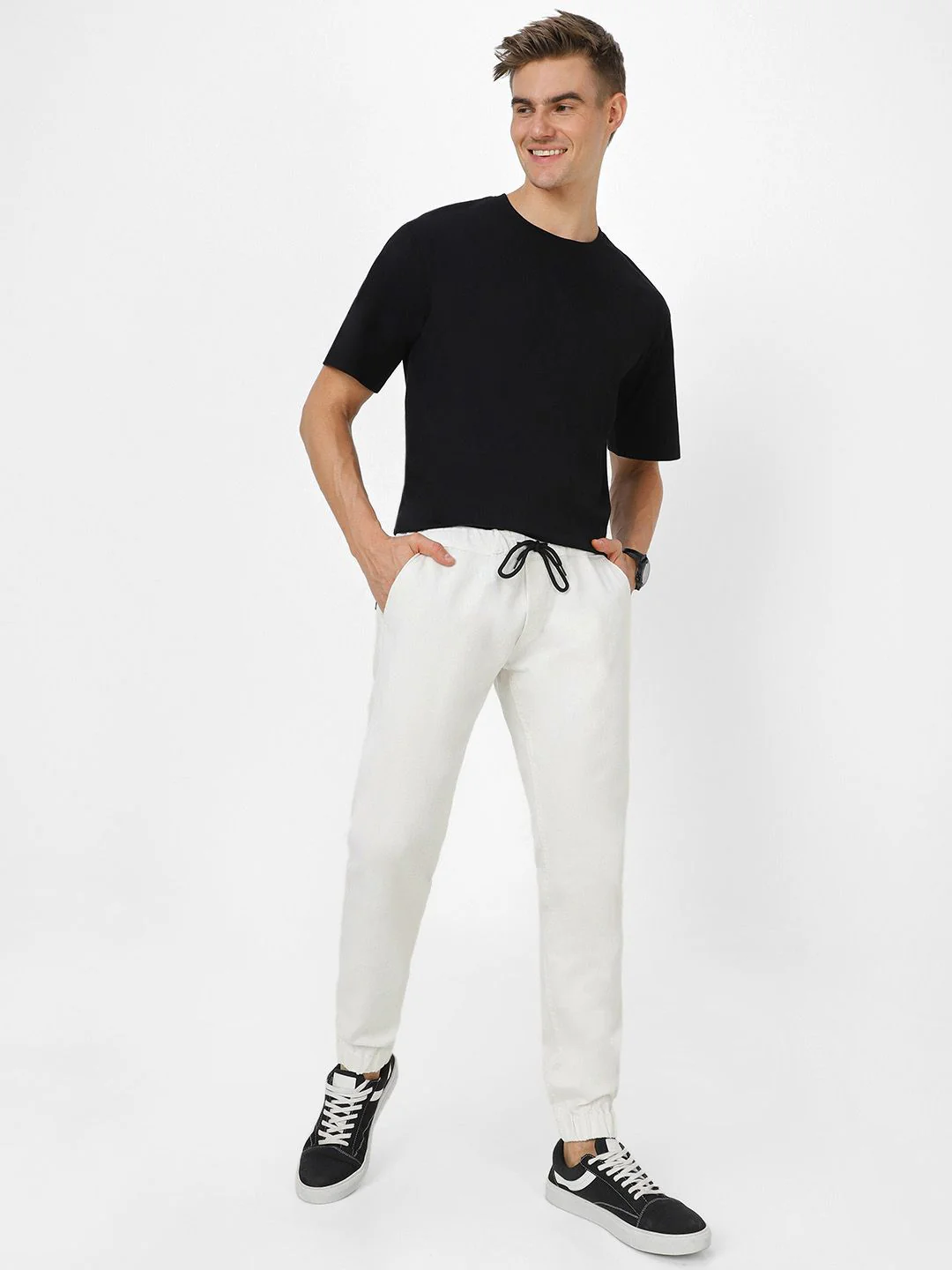 Urbano Fashion Men White Mid-Rise Clean Look Stretchable Jogger Jeans - Image 5