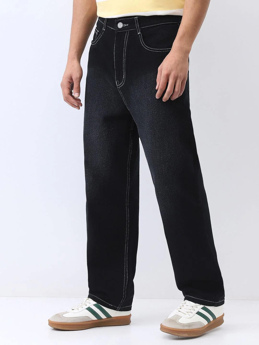 Urbano Fashion Men's Black Loose Baggy Fit Washed Jeans - Image 3