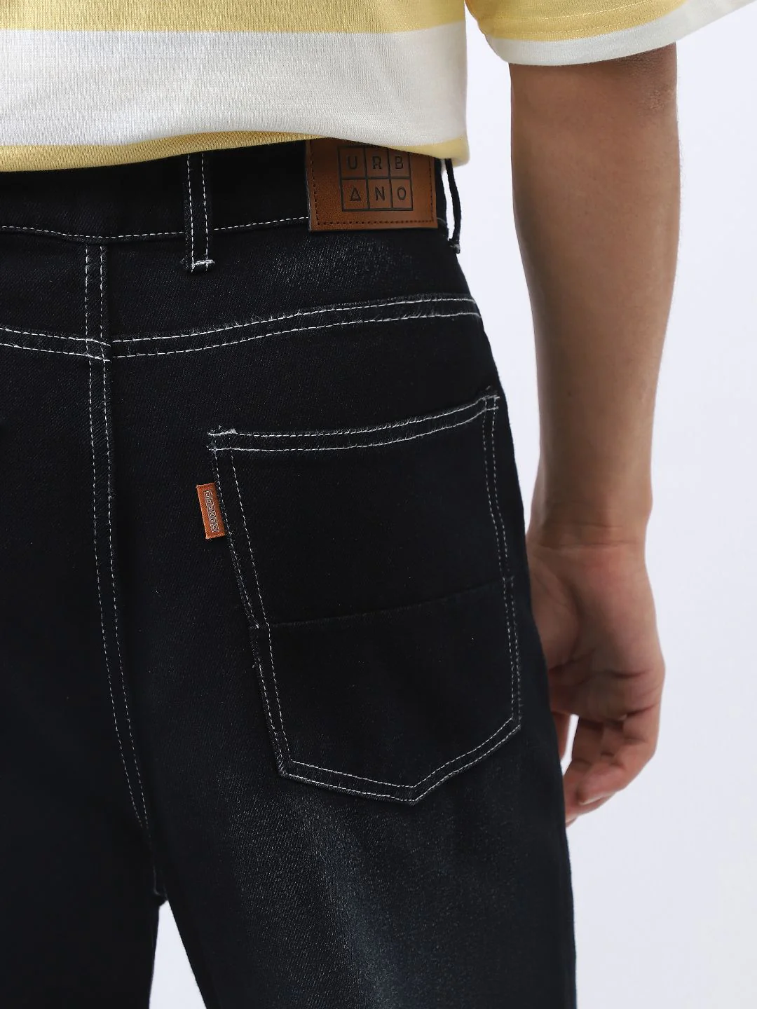 Urbano Fashion Men's Black Loose Baggy Fit Washed Jeans - Image 6
