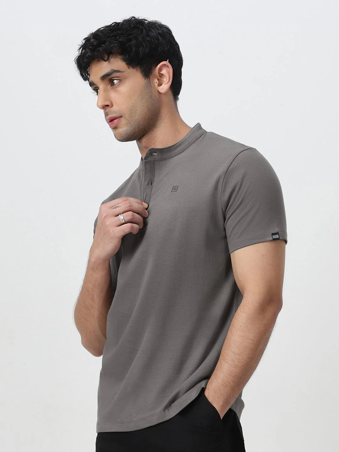 Urbano Fashion Men's Dark Grey Solid Mandarin Collar Slim Fit Half Sleeve Cotton T-Shirt - Image 3