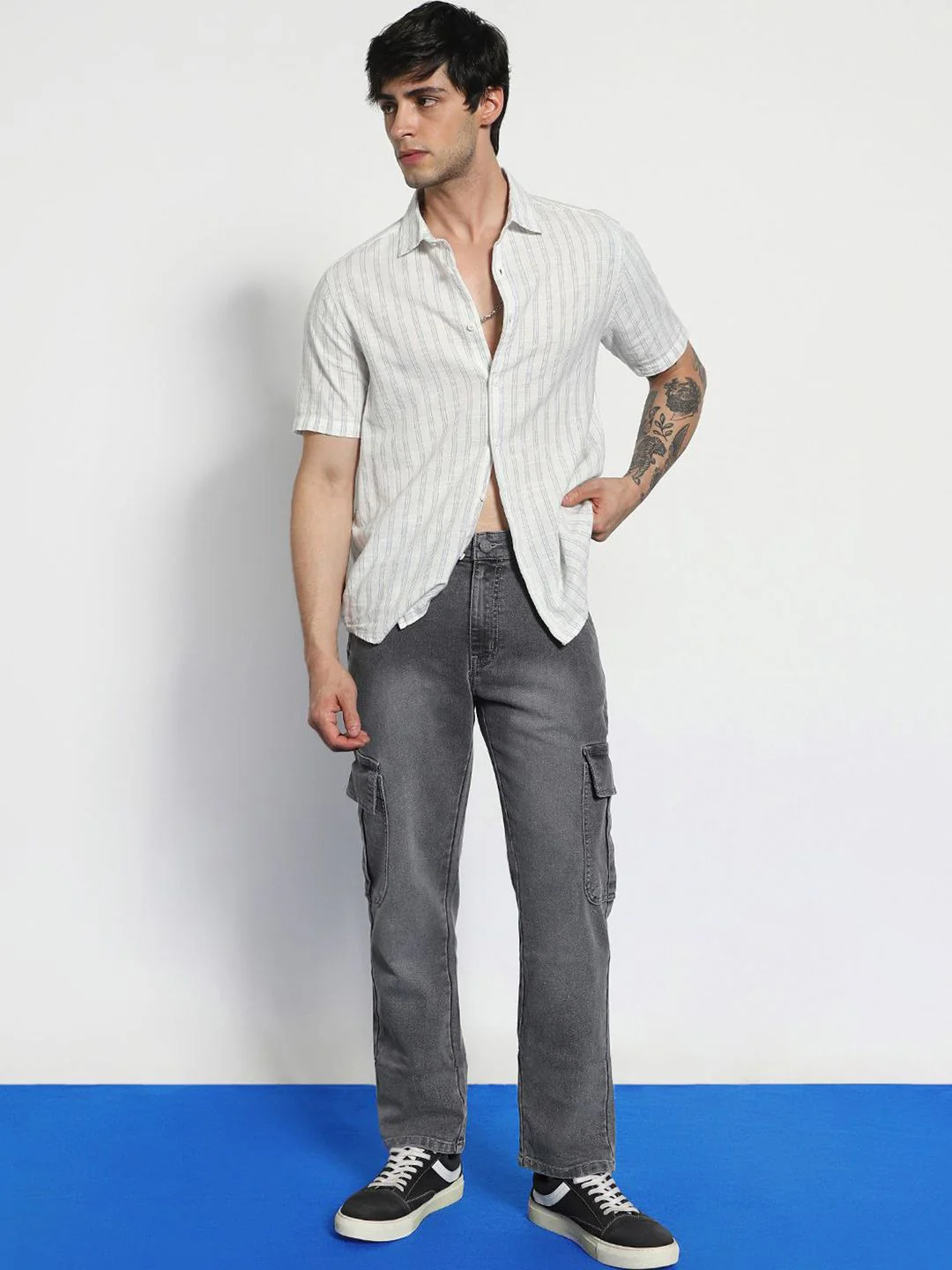 Urbano Fashion Men's Light Grey Regular Fit Washed Cargo Jeans With 6 Pockets Stretchable - Image 5
