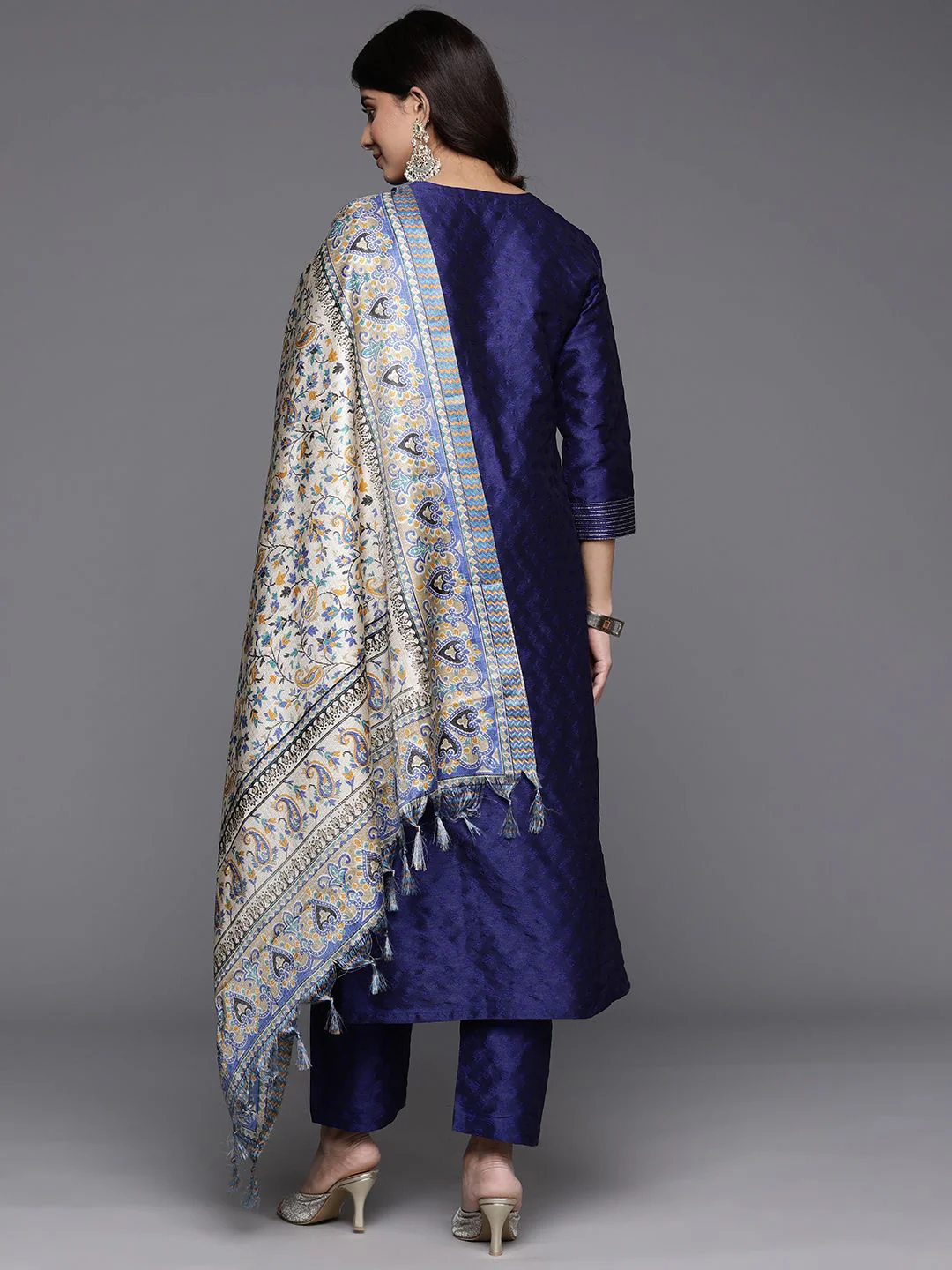 Varanga Woven Design Zari Kurta with Trousers & Dupatta - Image 7