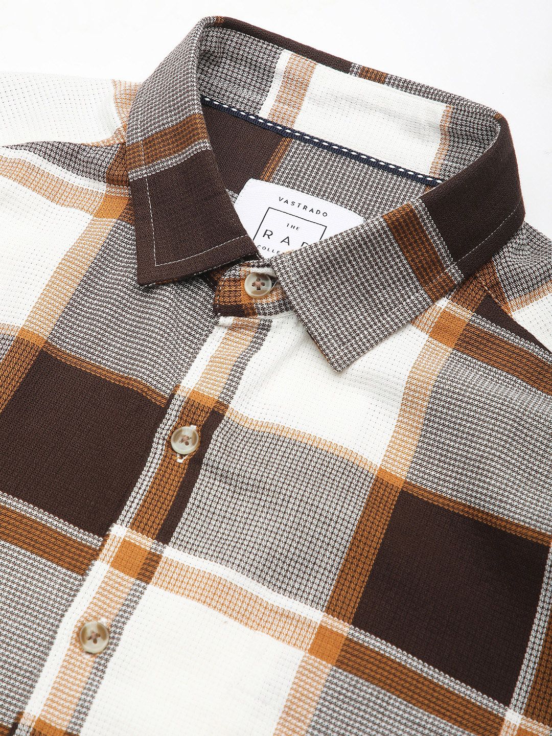VASTRADO Men Classic Slim Fit Cutaway Collar Gingham Checked Cotton Casual Shirt - Image 3