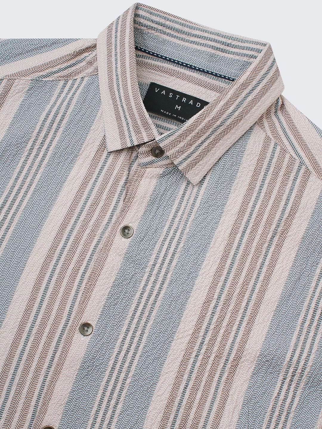 VASTRADO Men Classic Slim Fit Vertical Striped Cutaway Collar Casual Shirt - Image 2
