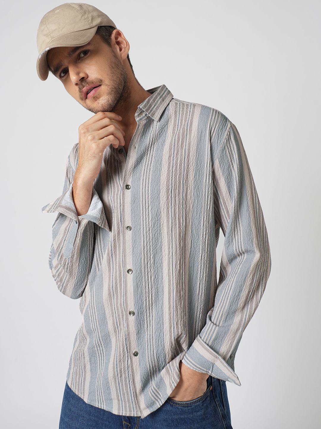 VASTRADO Men Classic Slim Fit Vertical Striped Cutaway Collar Casual Shirt - Image 5