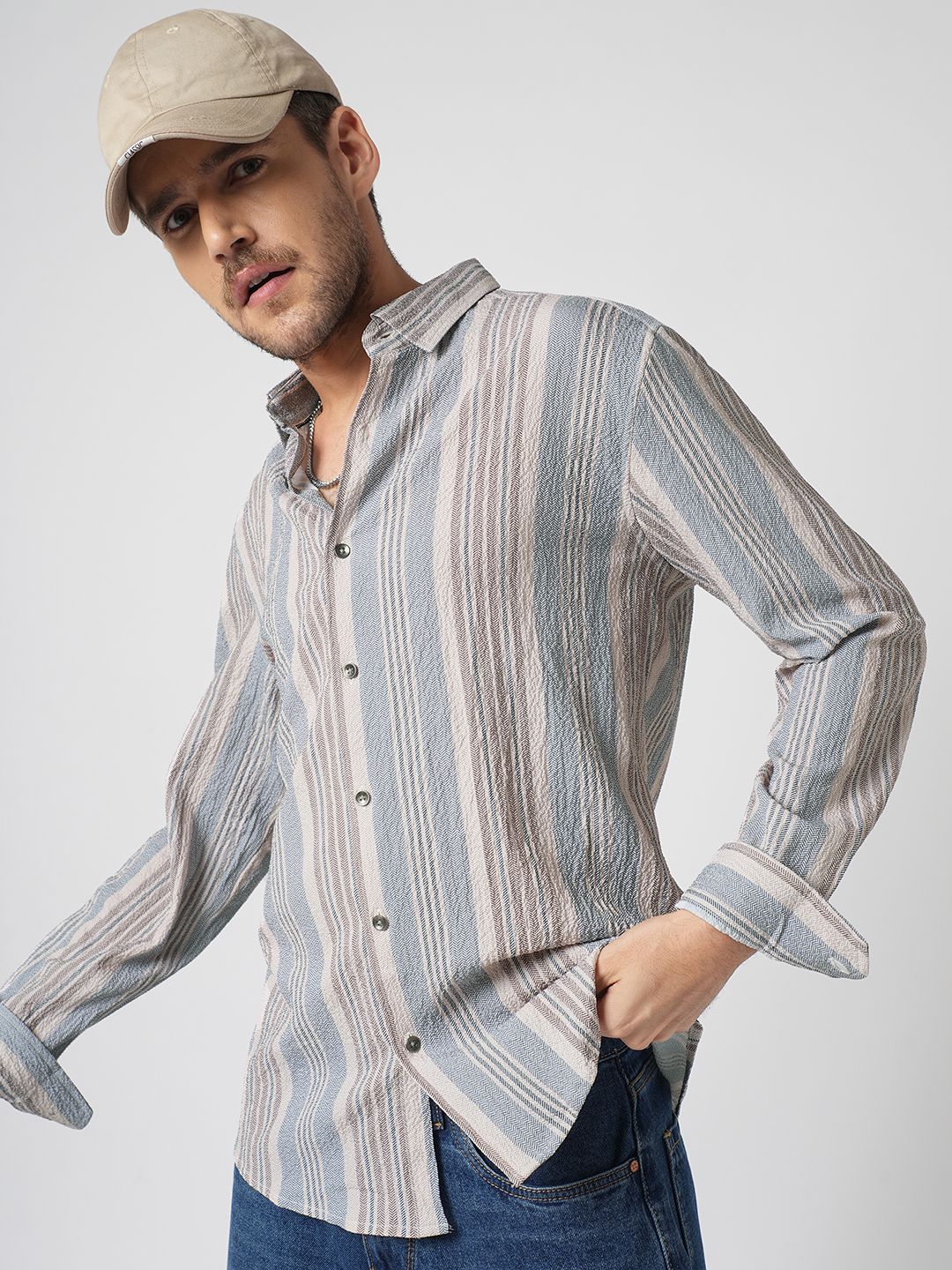 VASTRADO Men Classic Slim Fit Vertical Striped Cutaway Collar Casual Shirt - Image 7