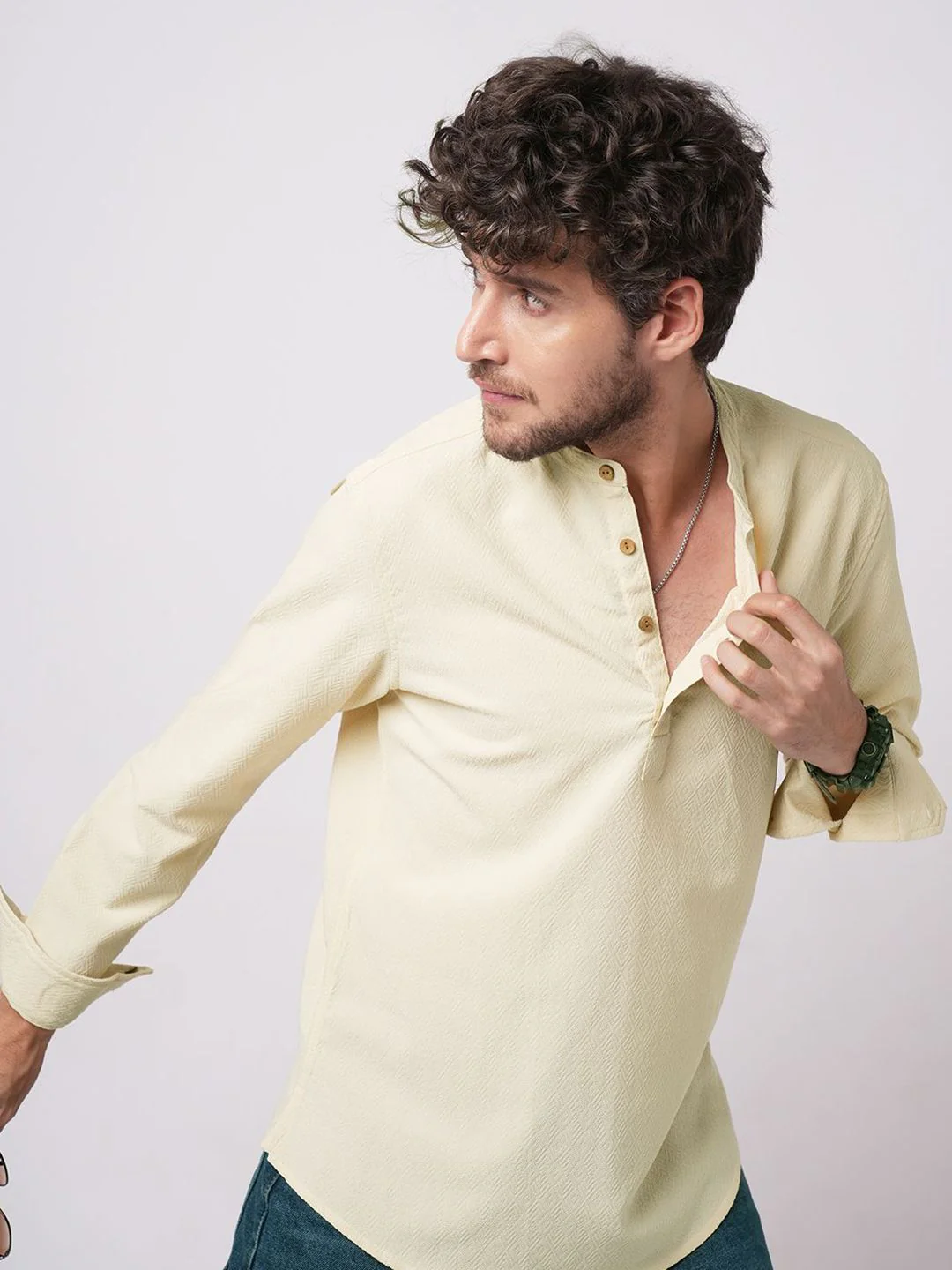 VASTRADO Men Solid Woven Design Daily Straight Short Kurta - Image 3