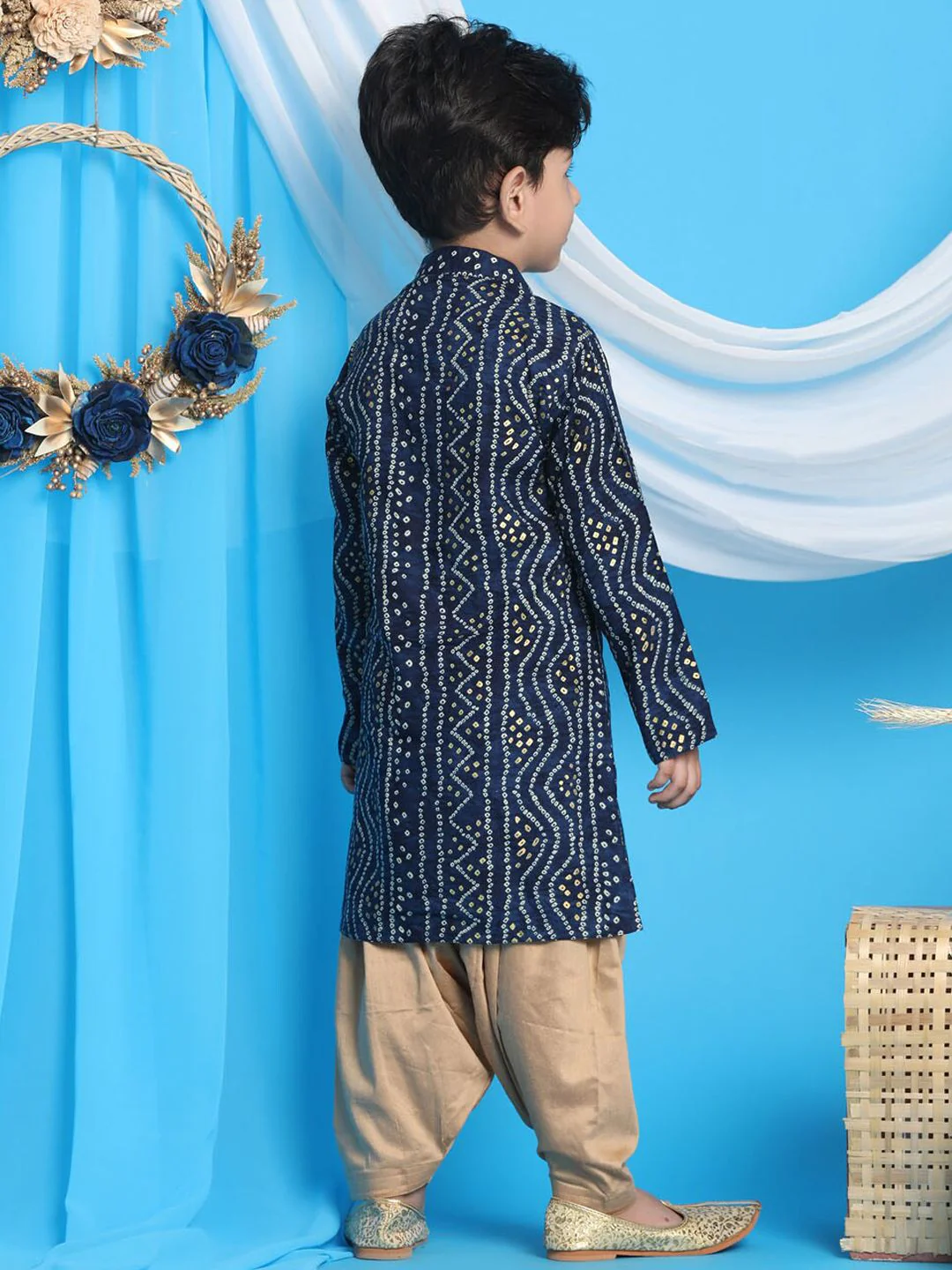 VASTRAMAY Boys Blue Bandhani Printed Kurta with Dhoti Pants - Image 4