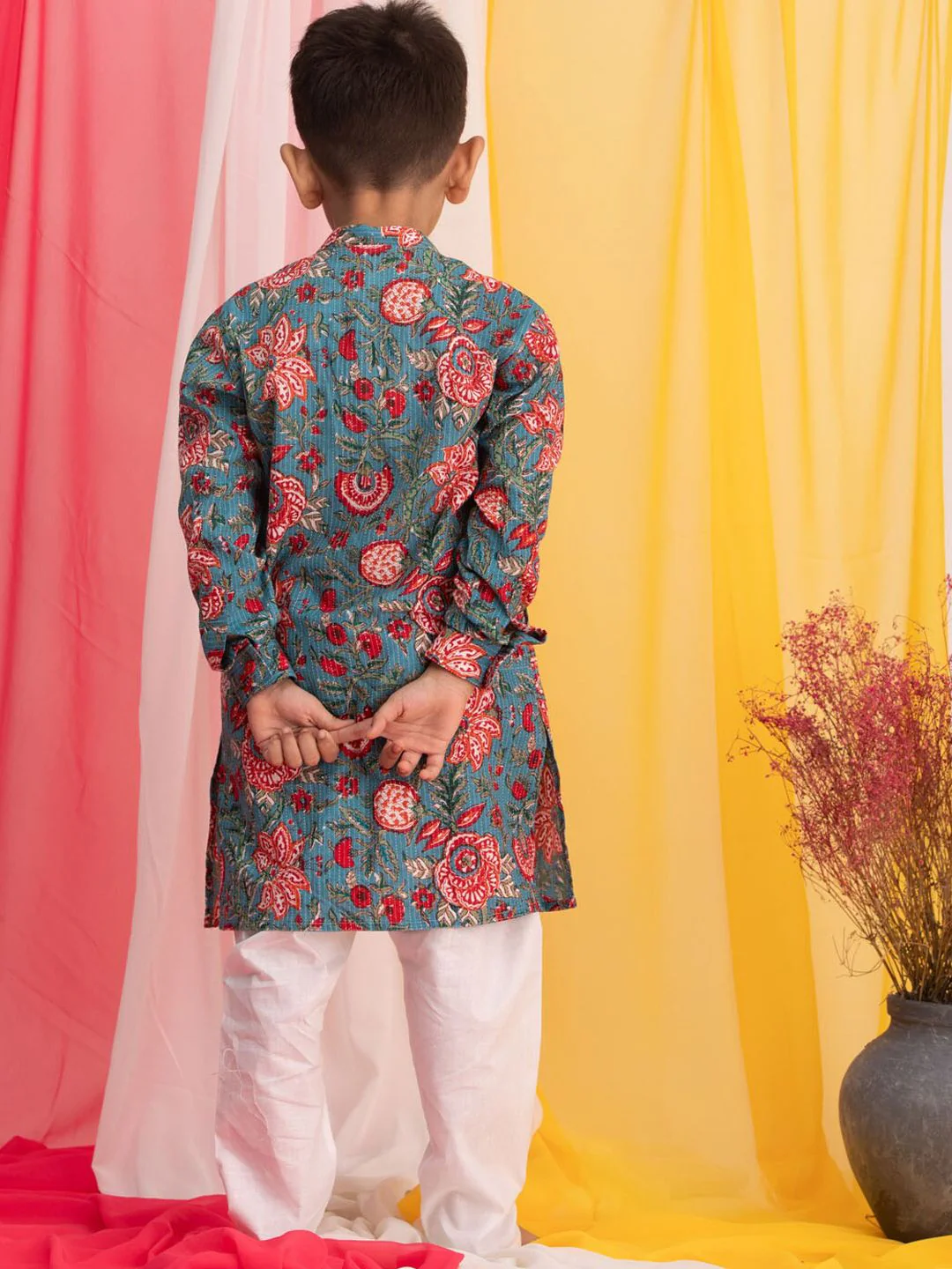 VASTRAMAY Boys Floral Printed Band Collar Regular Pure Cotton Kurta Set - Image 4