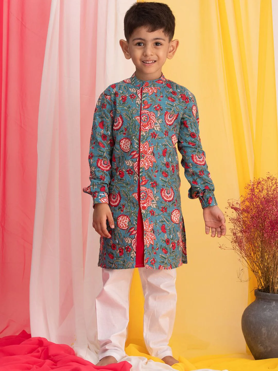 VASTRAMAY Boys Floral Printed Band Collar Regular Pure Cotton Kurta Set - Image 6