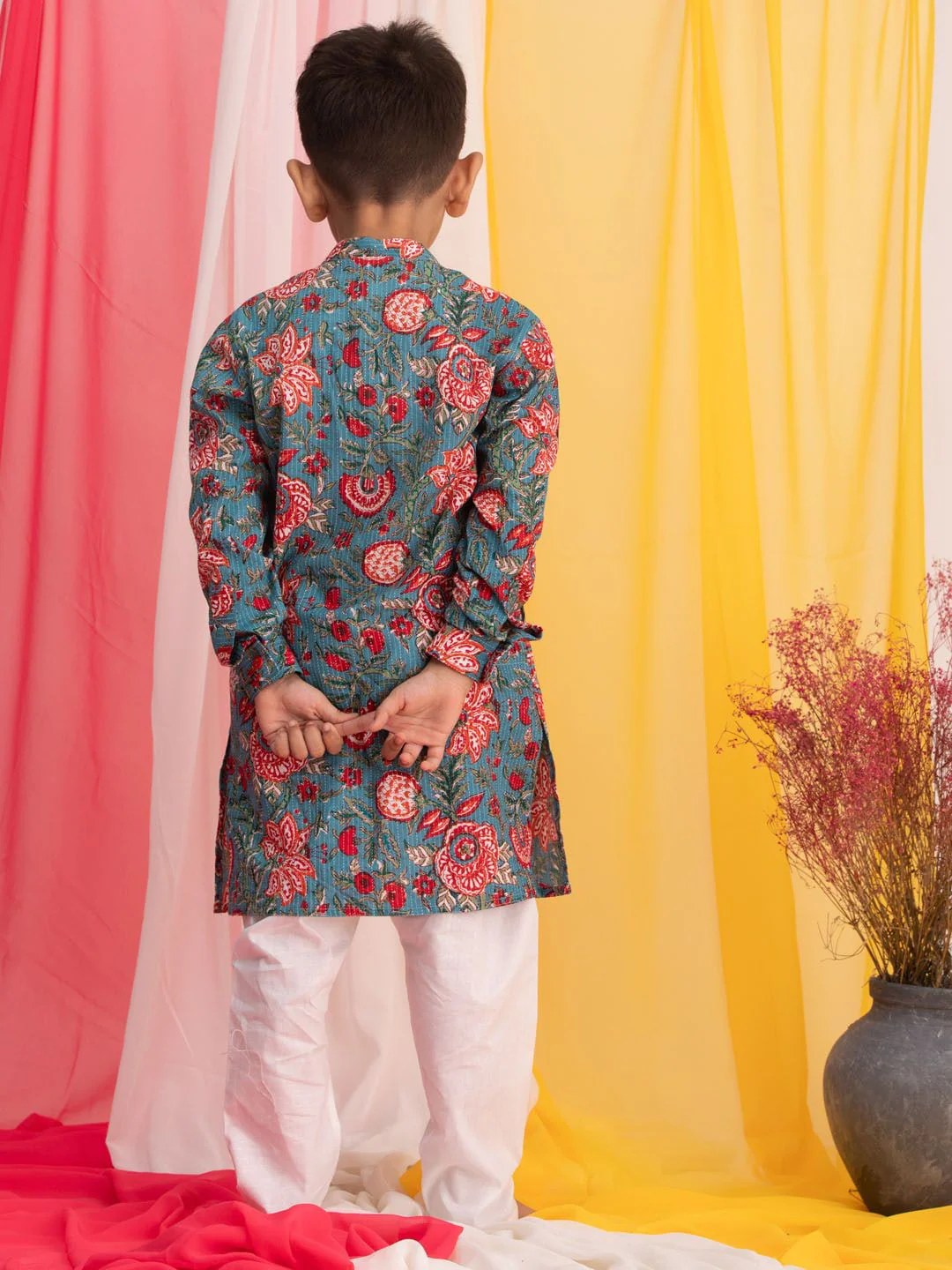 VASTRAMAY Boys Floral Printed Straight Kalamkari Pure Cotton Kurta With Pyjamas - Image 5