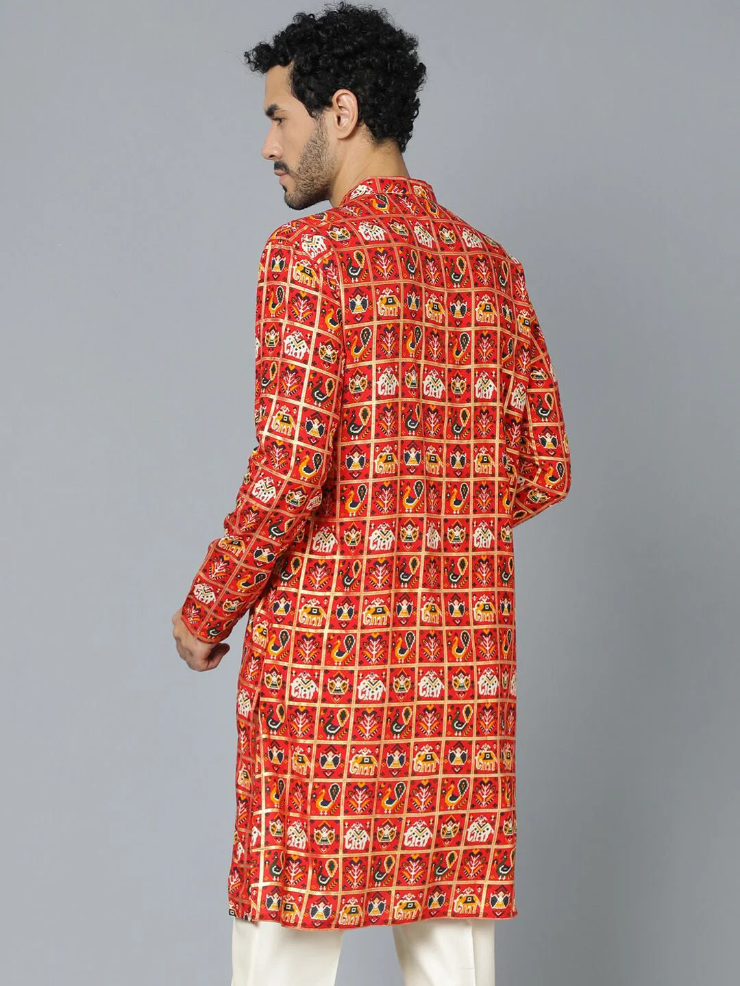 VASTRAMAY Ethnic Motifs Printed Mandarin Collar Straight Kurta - Image 5