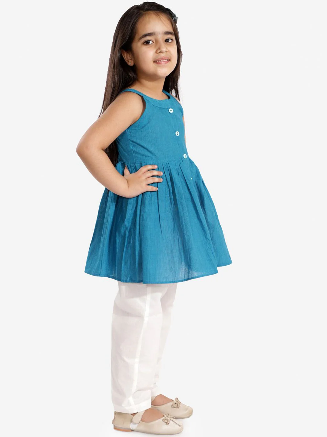 VASTRAMAY Girls Blue Pure Cotton Kurta And Straight Pant - Image 5