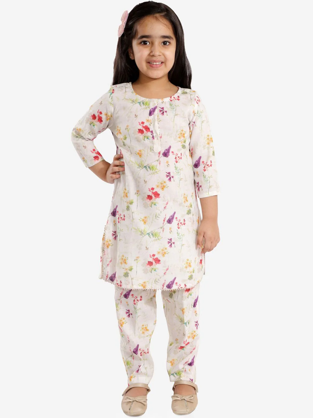 VASTRAMAY Girls Cream-Coloured Floral Printed Linen Kurta and Pant - Image 4