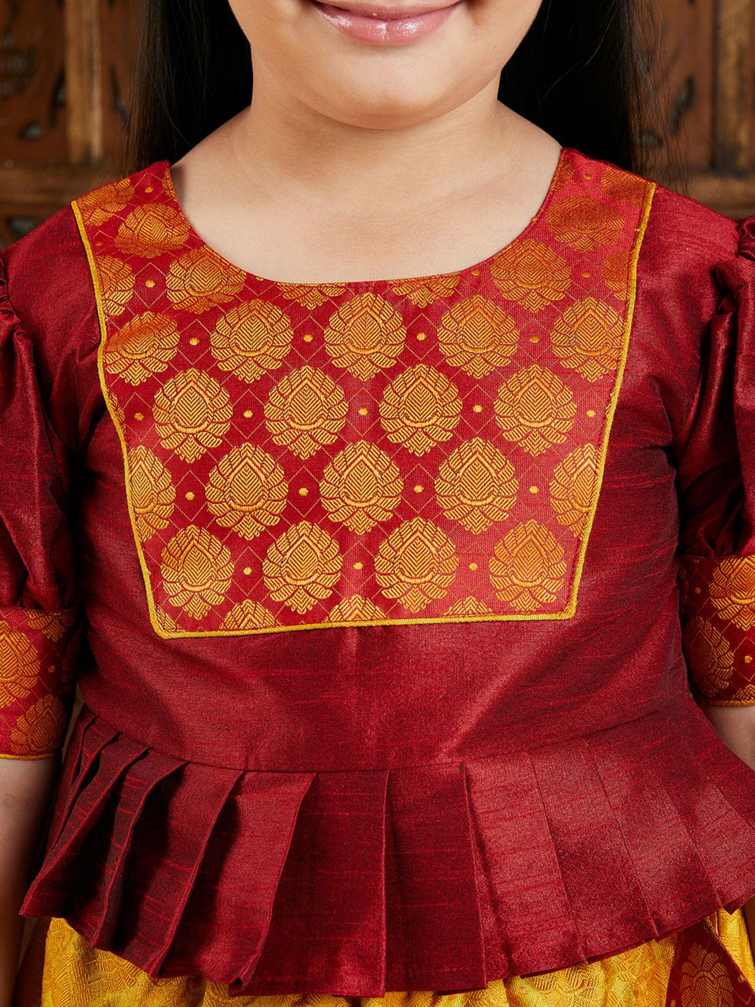 VASTRAMAY Girls Ethnic Motifs Woven Design Ready To Wear Lehenga Choli - Image 3