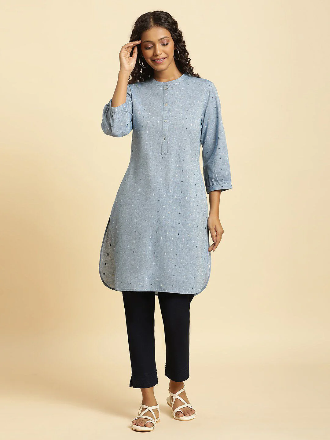 W Bandhani Printed Pure Cotton Straight Kurta - Image 4