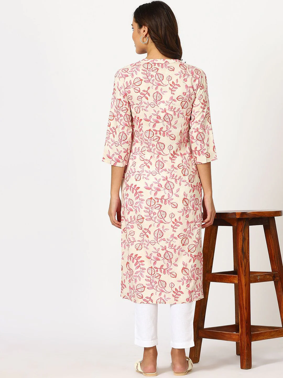 W Beige Floral Printed Mandarin Collar Three-Quarter Sleeves Regular Straight Kurta - Image 4