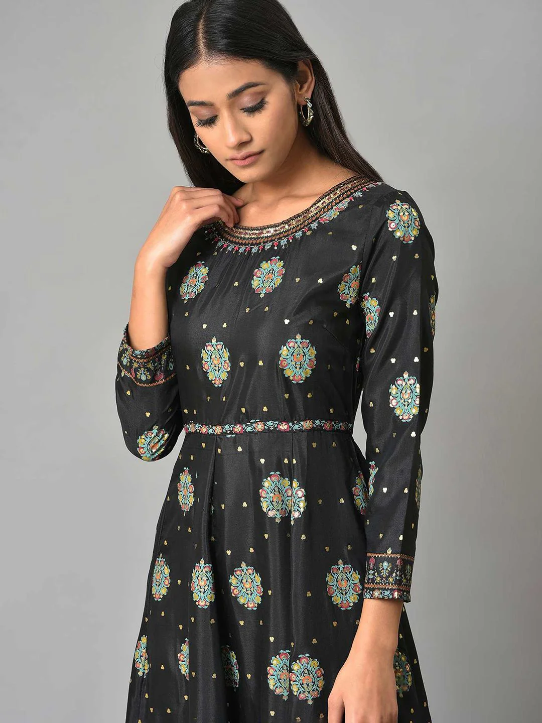 W Black Ethnic Motifs Maxi Ethnic Dress - Image 2