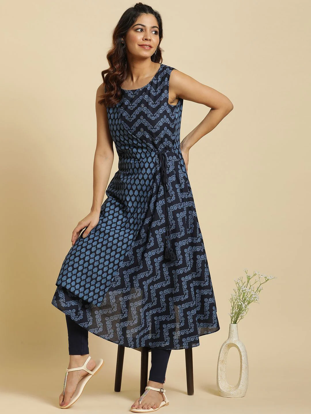 W Blue Ethnic Motifs Printed Pure Cotton Anarkali Kurta - Image 6