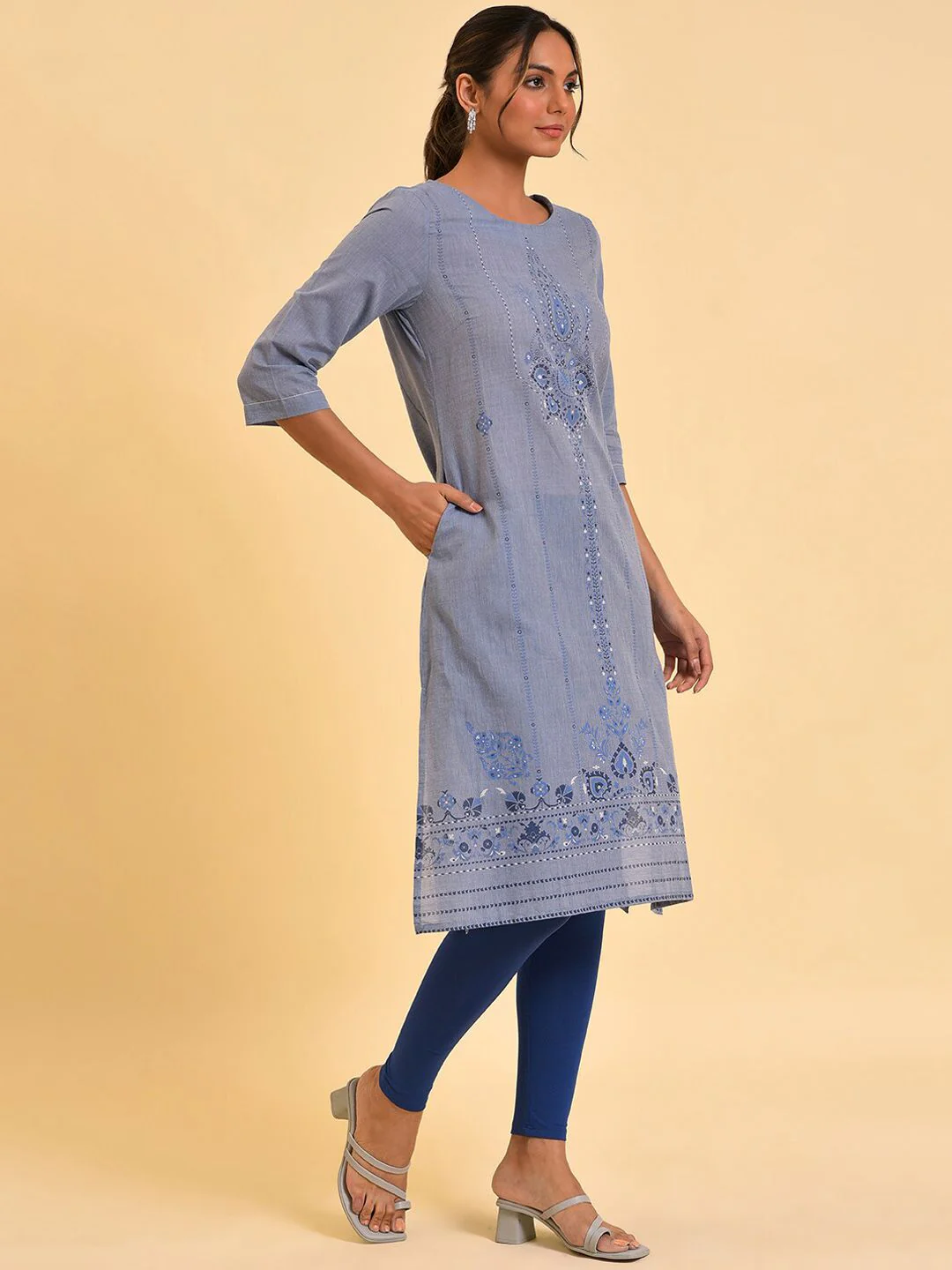 W Blue Ethnic Motifs Printed Pure Cotton Kurta - Image 5