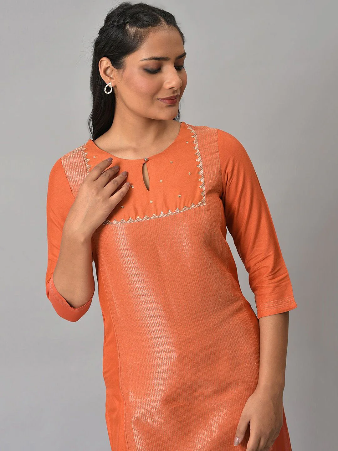 W Embellished Keyhole Neck Three-Quarter Sleeves Embellished Cotton Kurta - Image 2