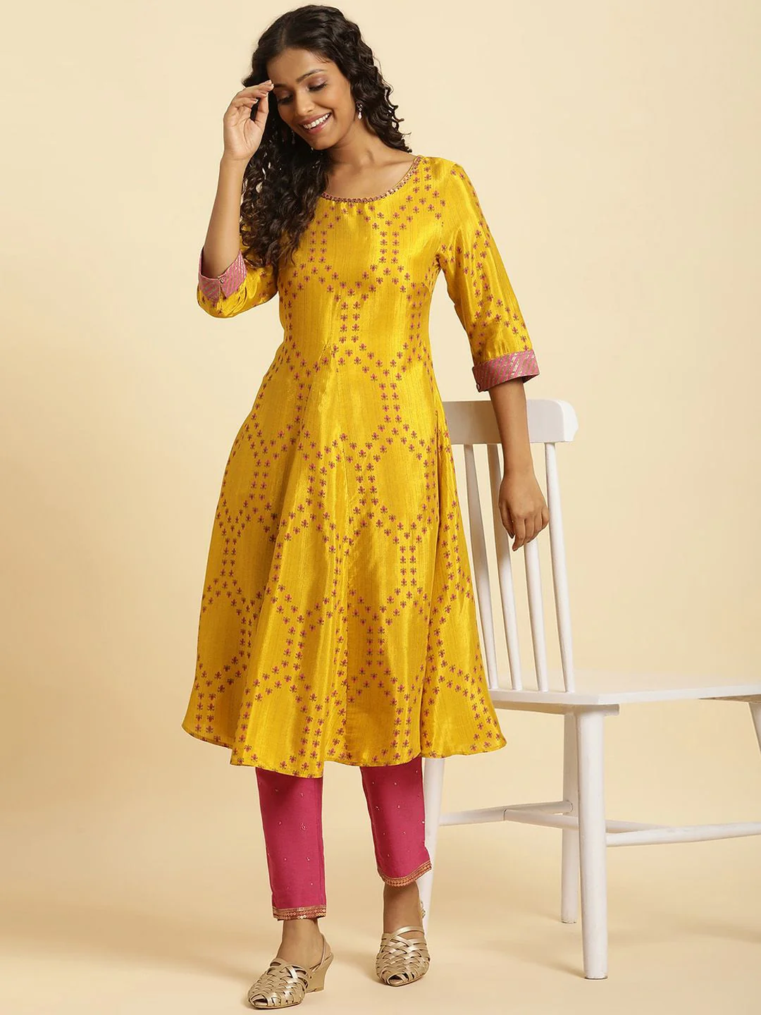 W Ethnic Motifs Printed Anarkali Kurta - Image 2