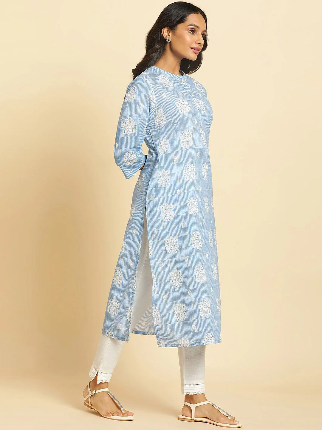 W Ethnic Motifs Printed Kurta - Image 5