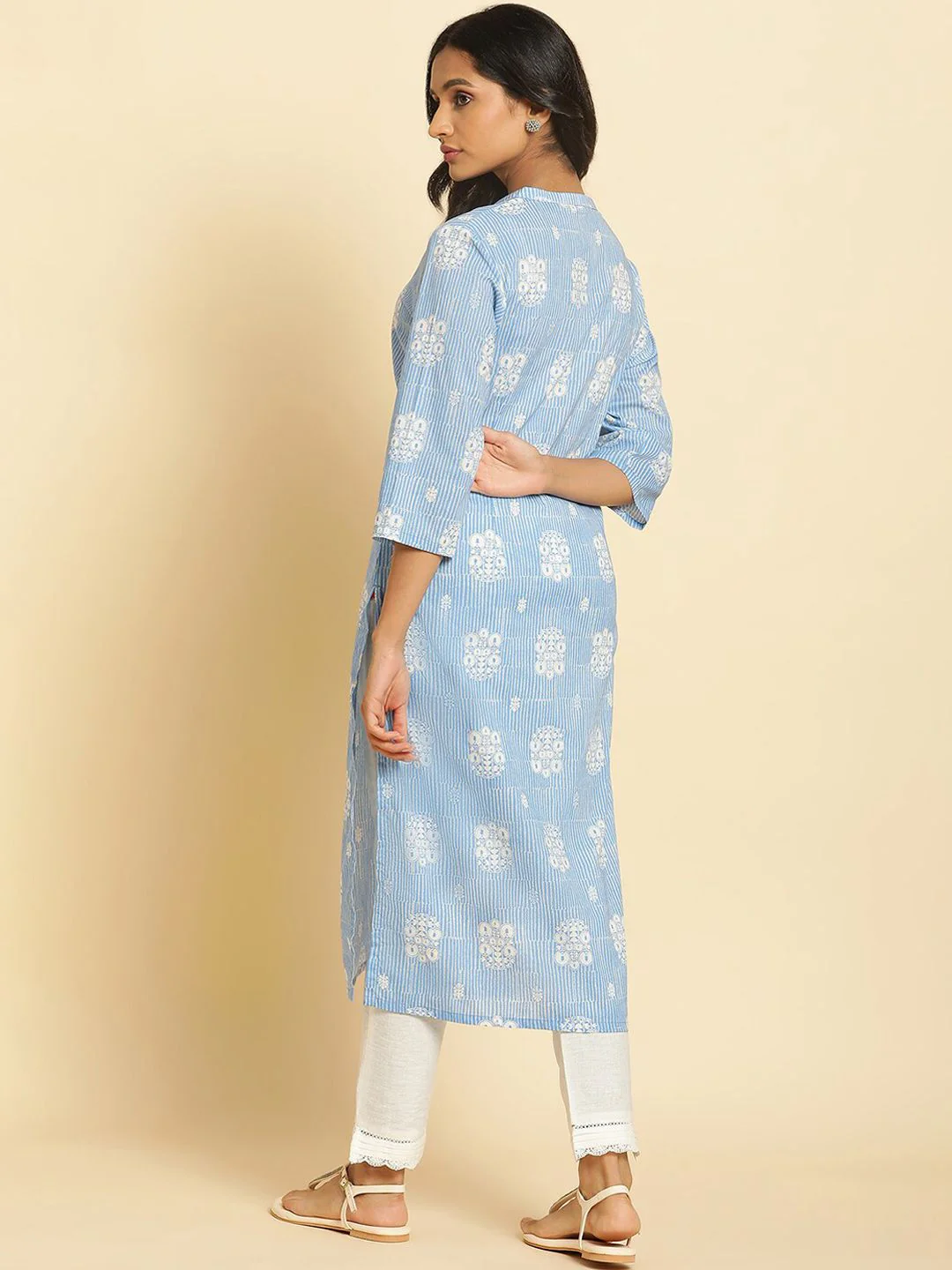 W Ethnic Motifs Printed Kurta - Image 6