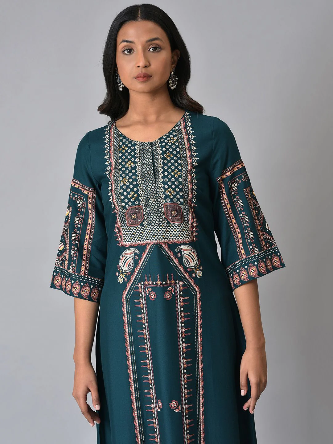 W Ethnic Motifs Printed Straight Regular Kurta - Image 4