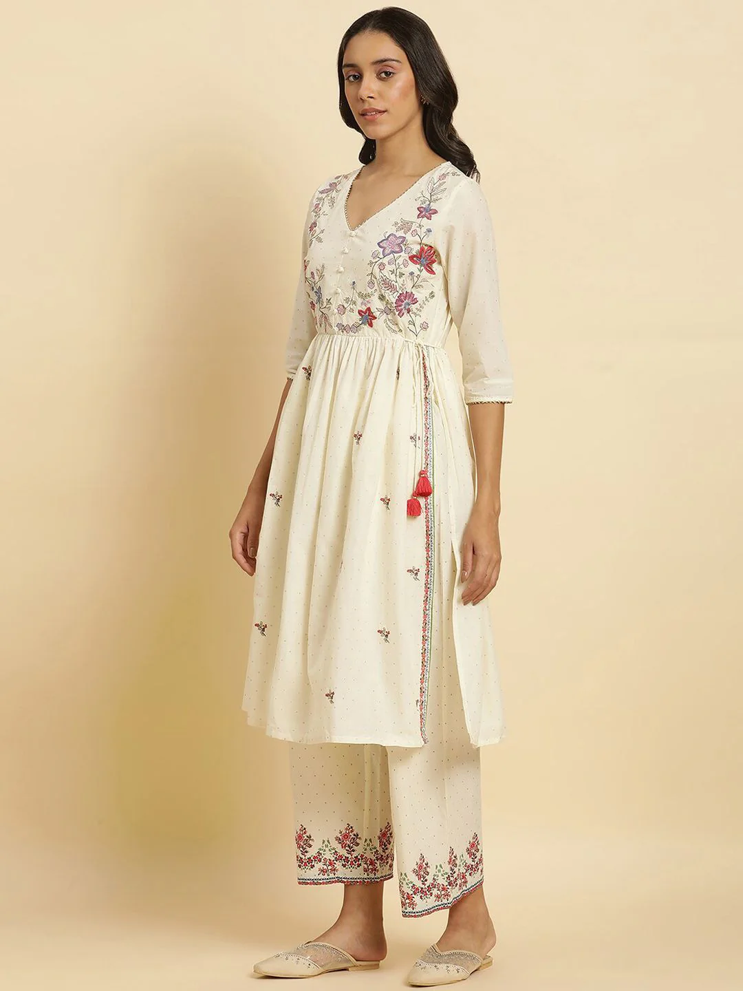 W Floral Embroidered Thread Work Pure Cotton A Line Kurta With Trousers & Dupatta - Image 4