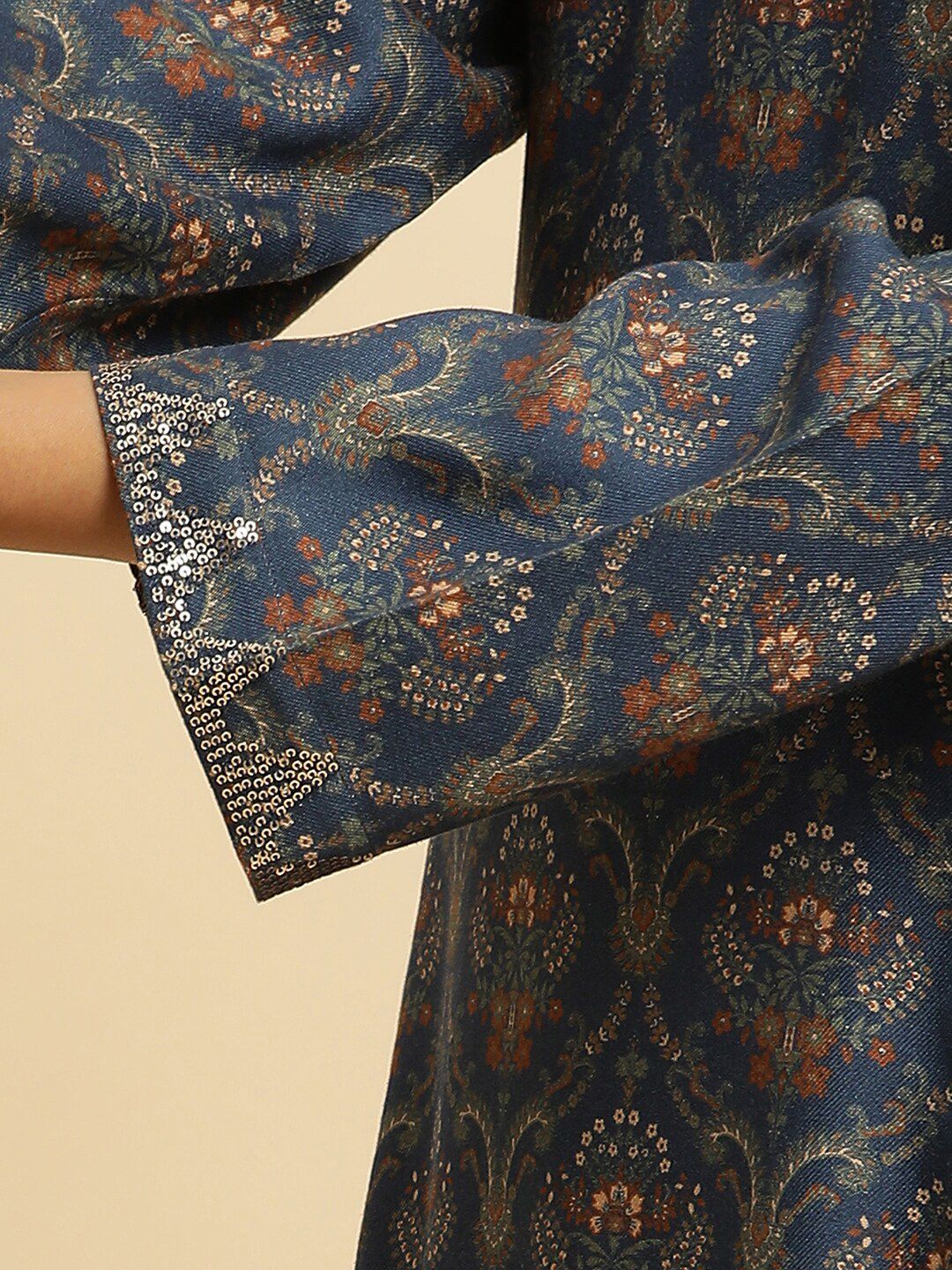 W Floral Printed A Line Kurta - Image 7