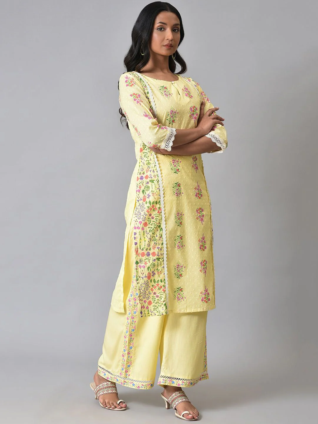 W Floral Printed Pure Cotton Kurta - Image 5