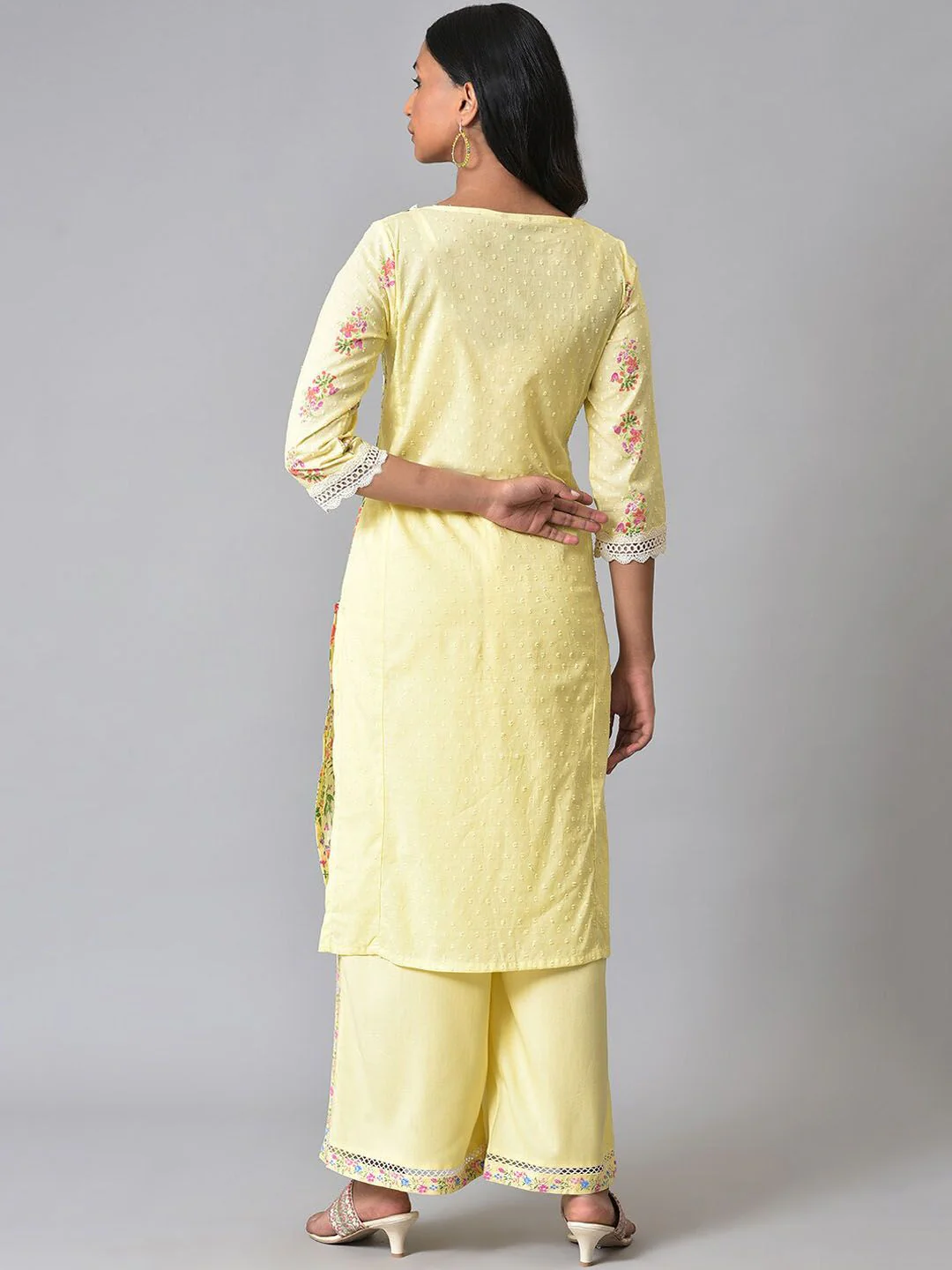 W Floral Printed Pure Cotton Kurta - Image 6