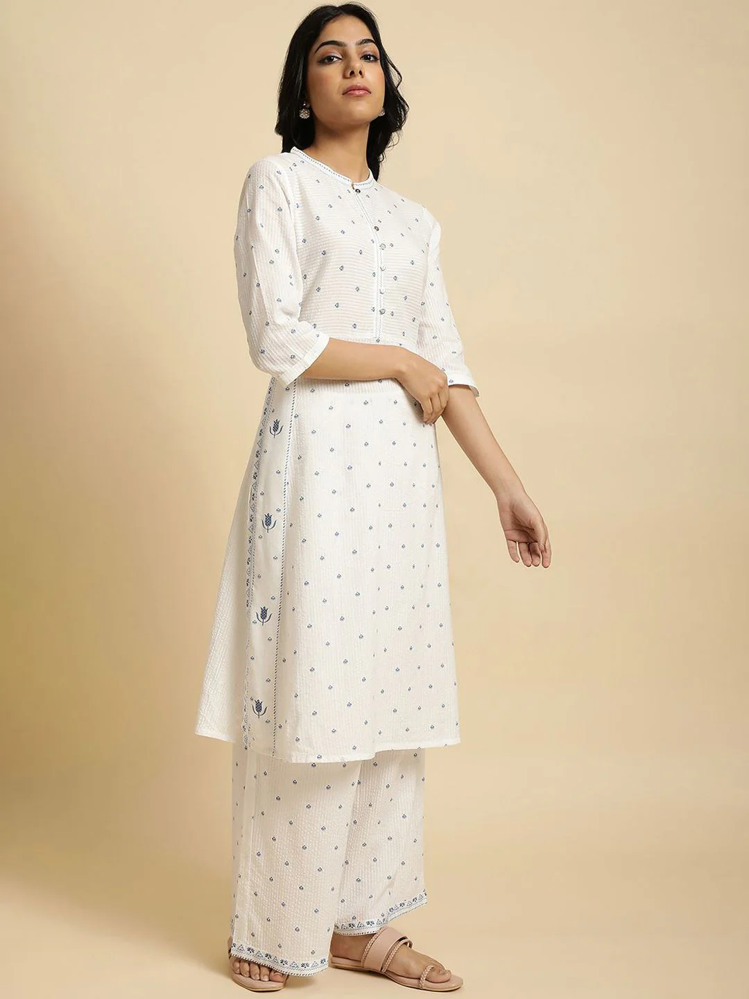 W Floral Printed Pure Cotton Straight Kurta with Trousers - Image 3