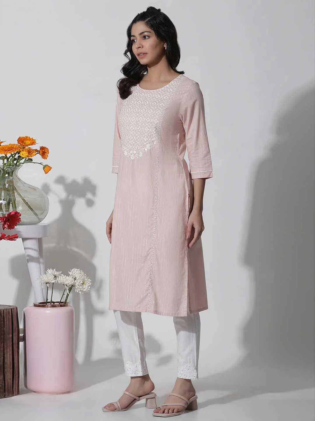 W Floral Yoke Design Thread Work Straight Kurta - Image 5