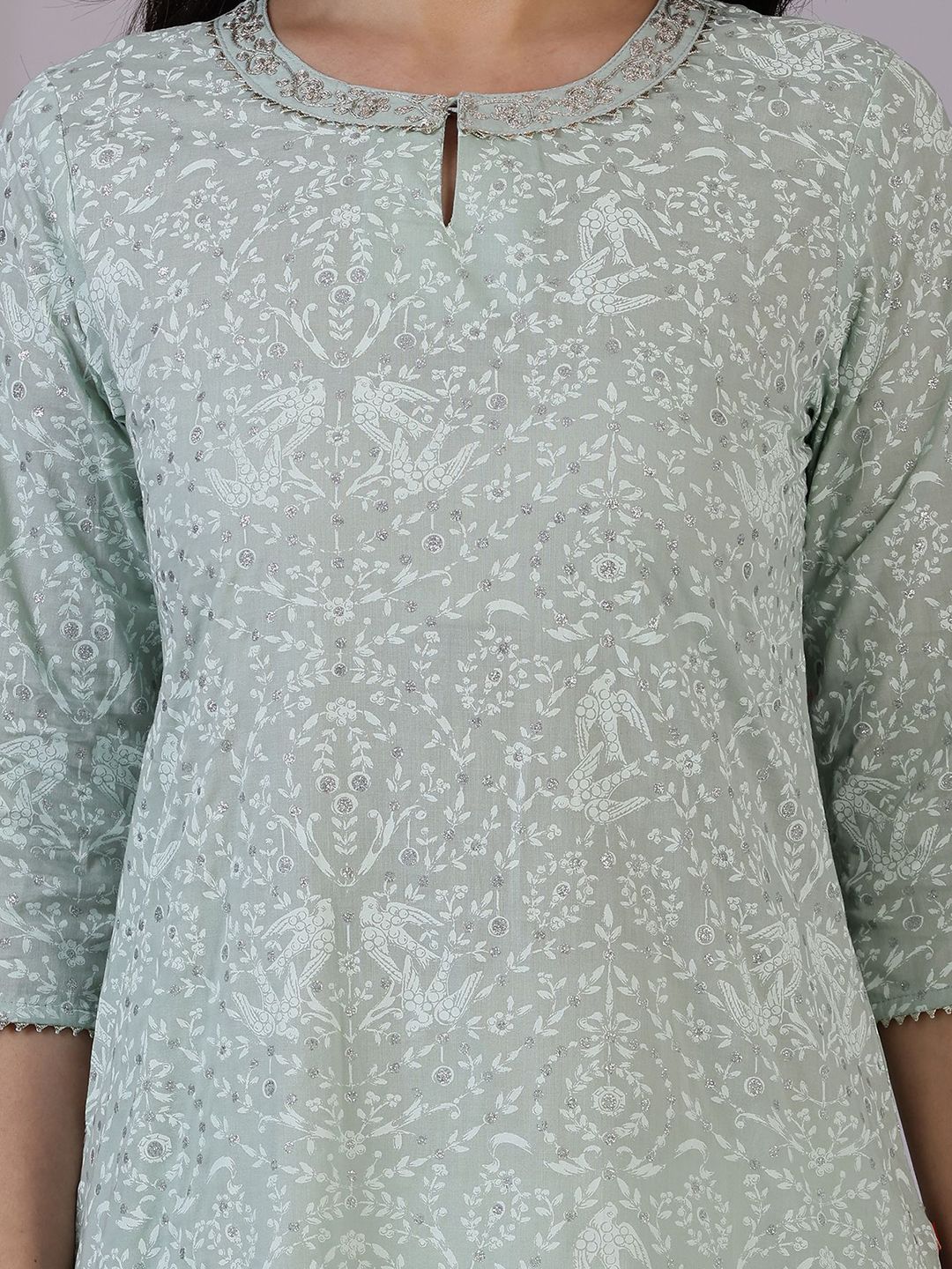 W Green Floral Printed Keyhole Neck Three-Quarter Sleeves Regular Pure Cotton Kurta - Image 2