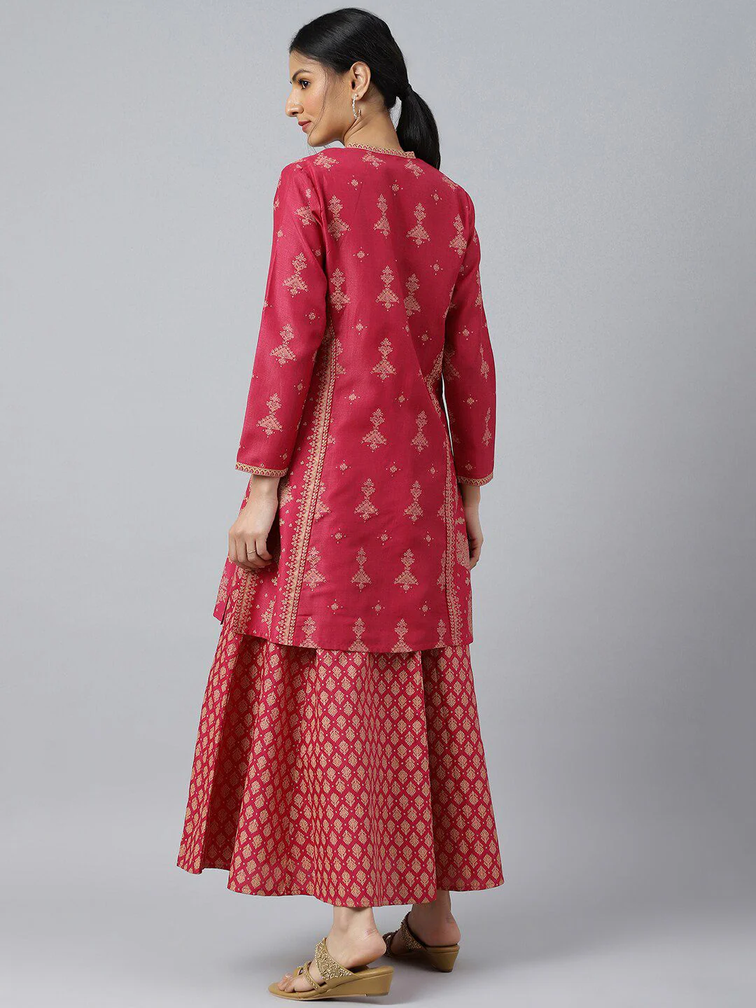 W Pink Ethnic Motifs Chiffon Ethnic Maxi Dress With Tie-Up Waist Coat - Image 6