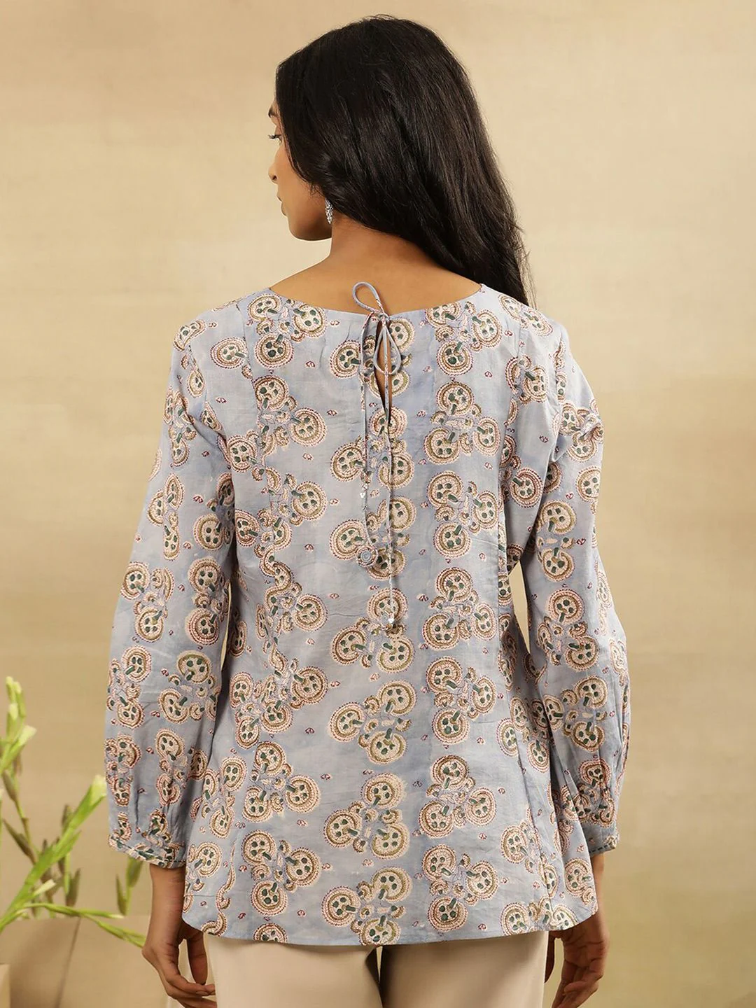 W Round Neck Floral Printed Cotton Peplum Top - Image 4