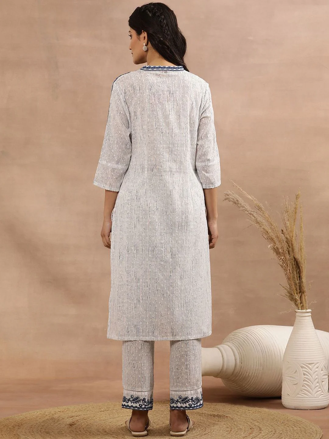 W Striped Mandarin Collar Thread Work Cotton Straight Kurta - Image 4
