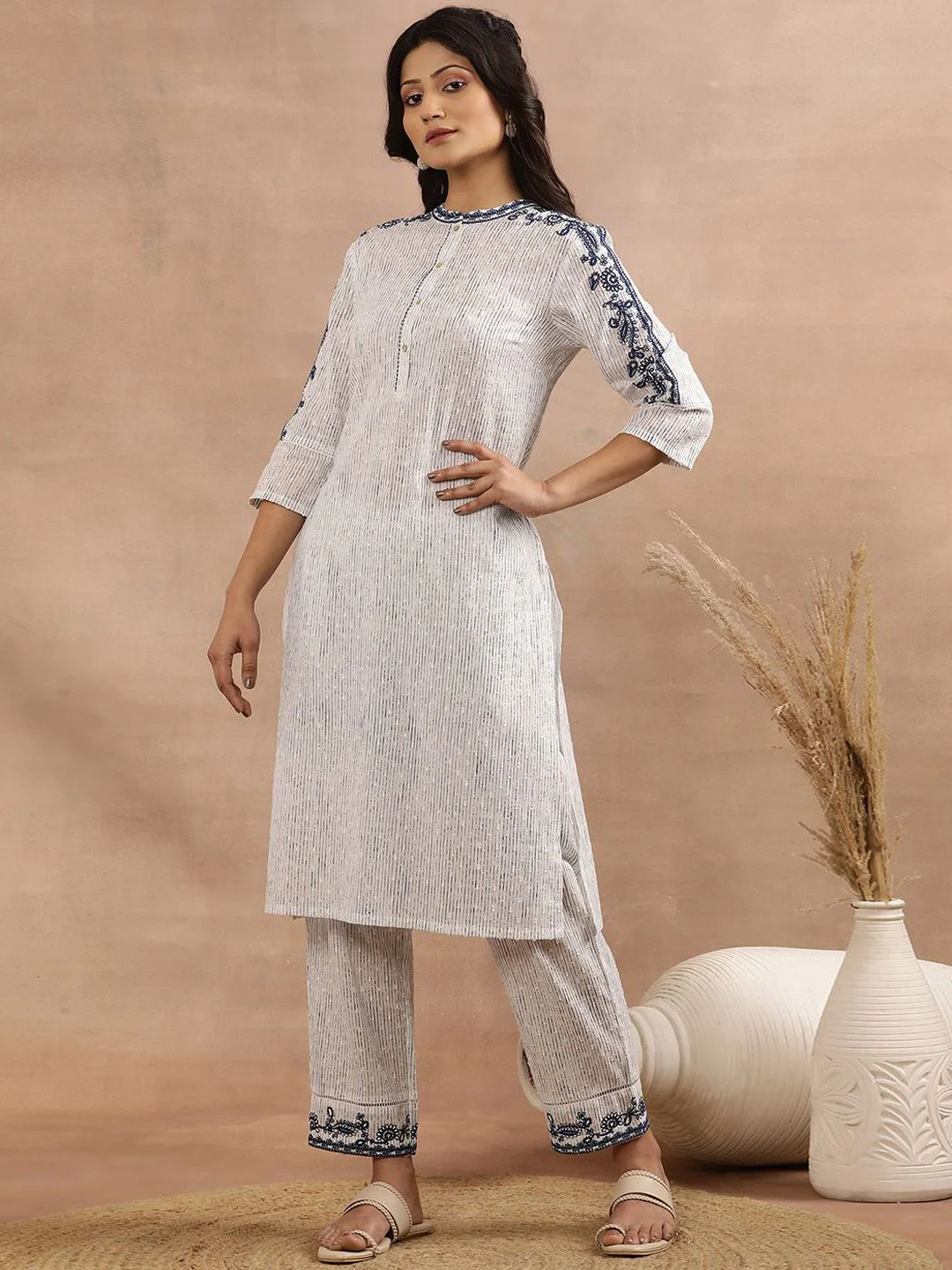 W Striped Mandarin Collar Thread Work Cotton Straight Kurta - Image 6