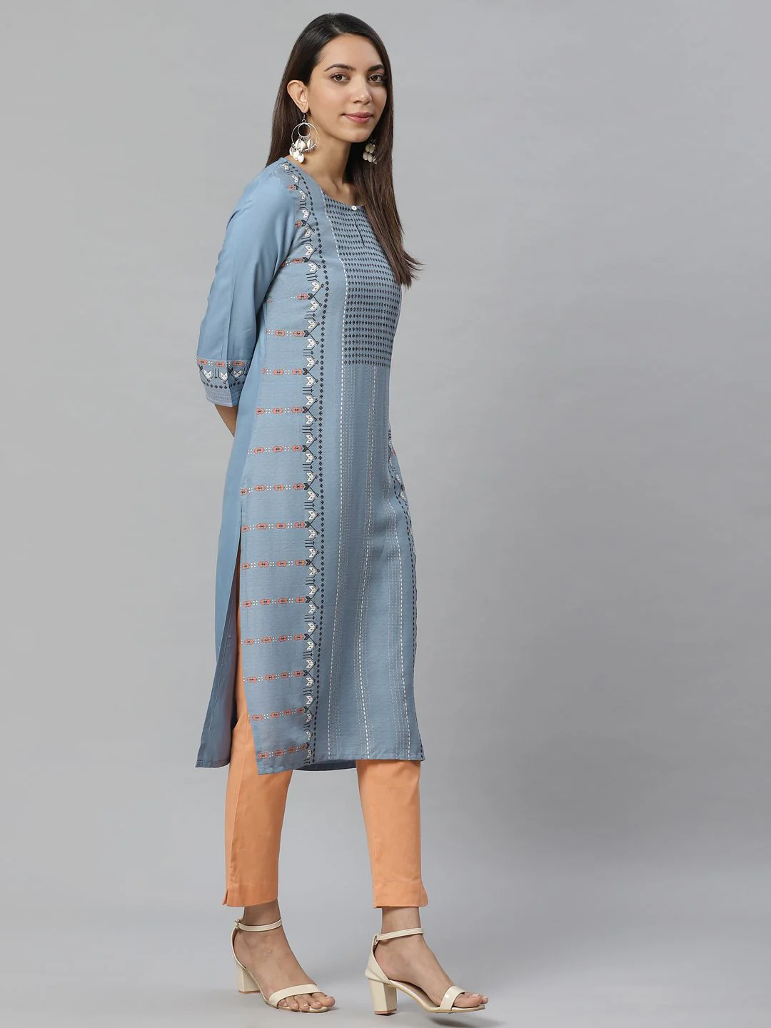 W Women Blue & Black Printed Straight Kurta - Image 3