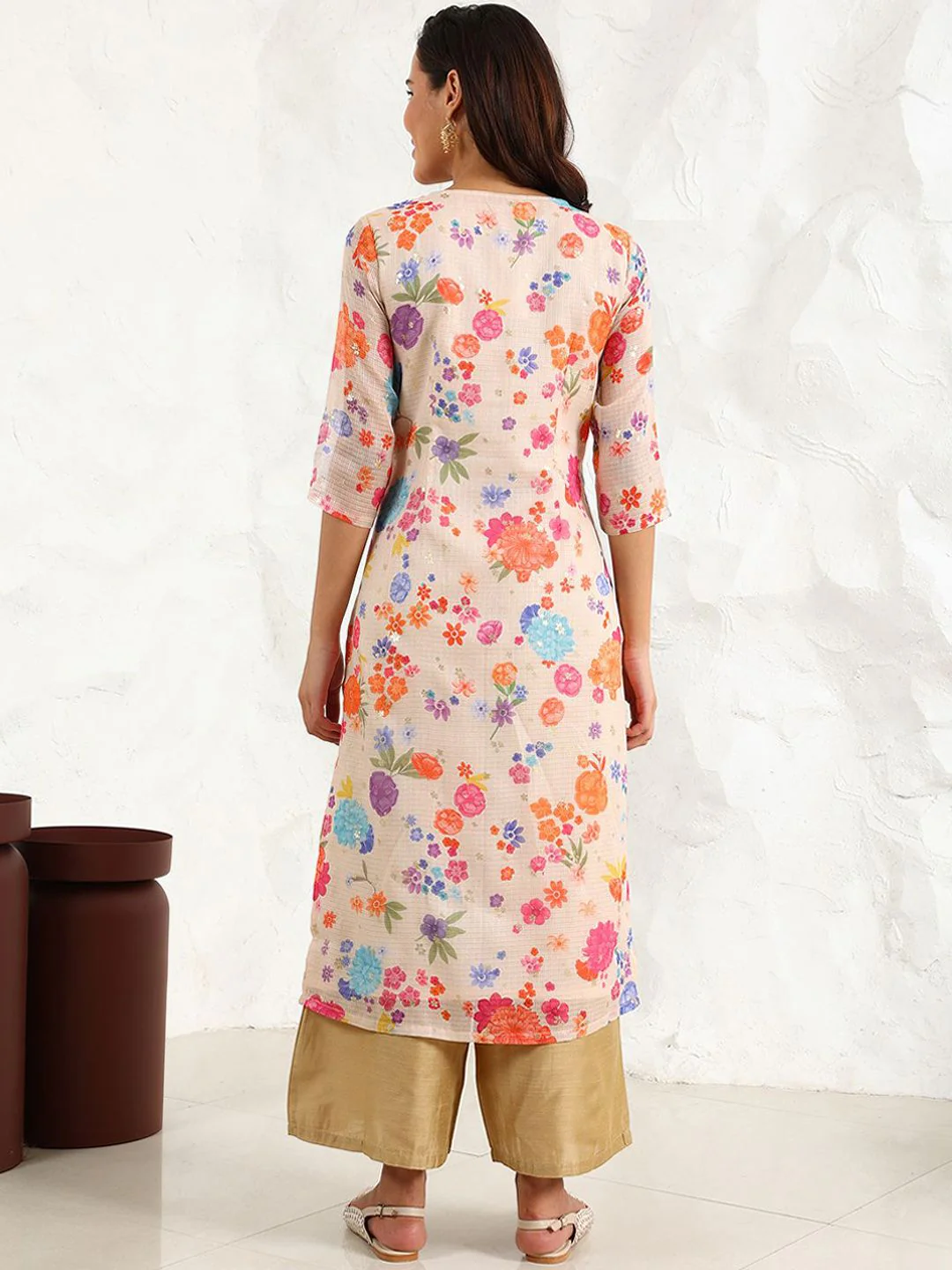 W Women Floral Printed Sequinned Kurta - Image 4