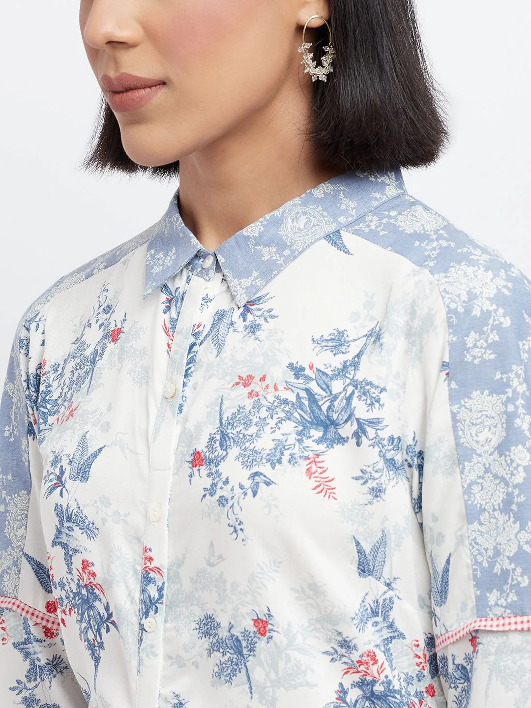W Women Floral Printed Shirt Collar Kurta - Image 2