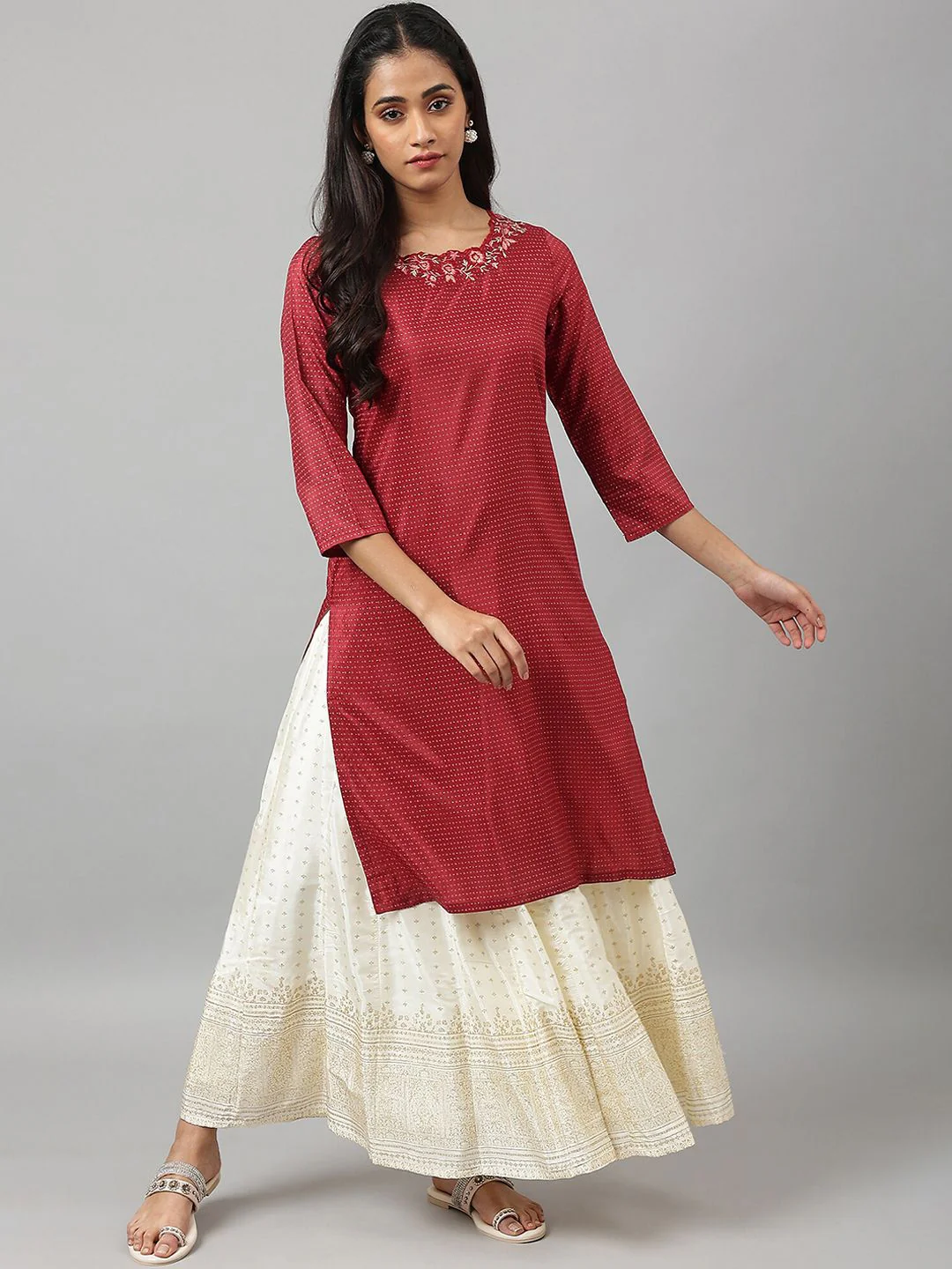 W Women Geometric Print Shantung Straight Kurta - Image 2