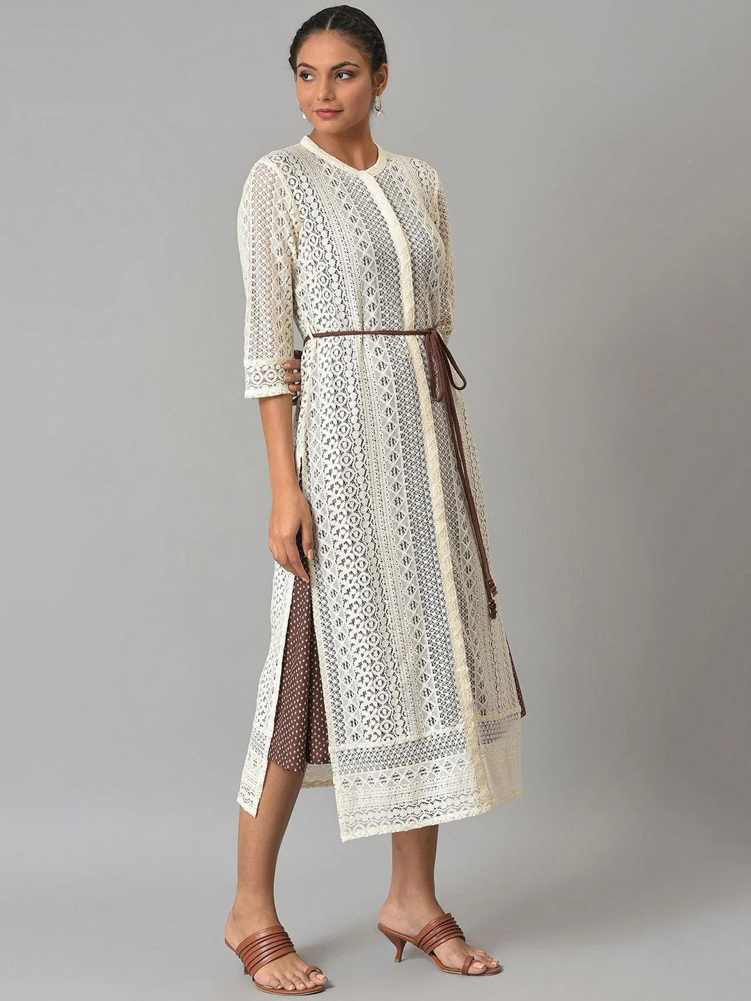 W Women Geometric Printed Cotton Kurta - Image 2
